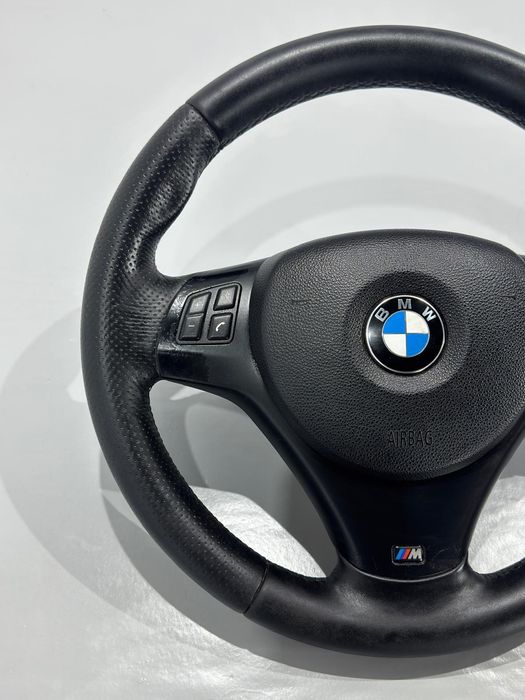 Volante PACK M BMW serie 1 e serie 3  E81/E82/E87/E88/E90/E91/E92/E93