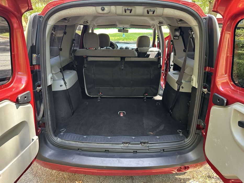 Продам Dacia Logan MCV 2008