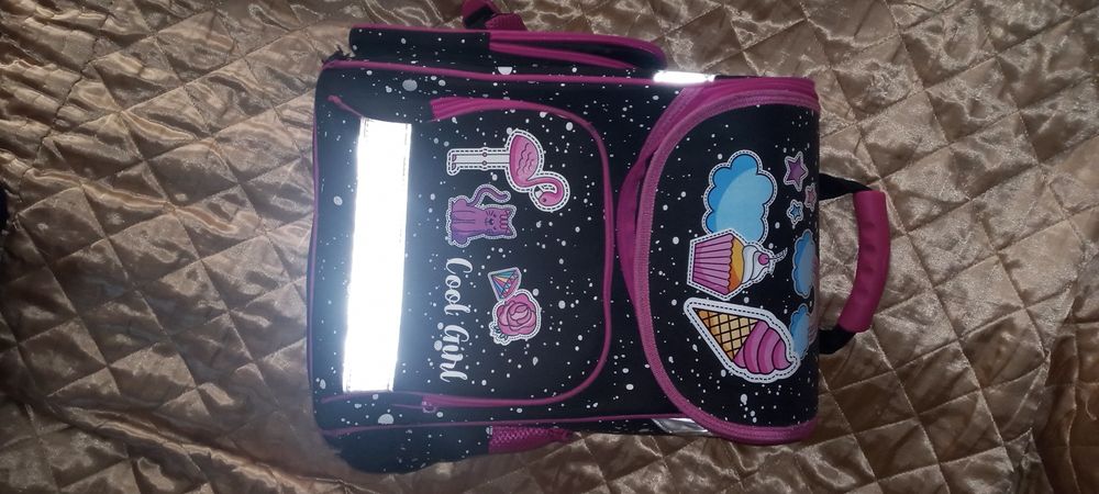 Kolorowy plecak dla pierwszoklasisty