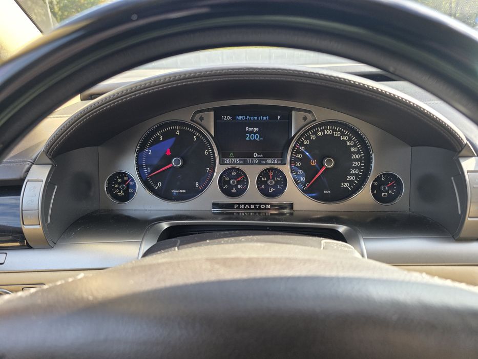 Volkswagen Phaeton 4.2 V8