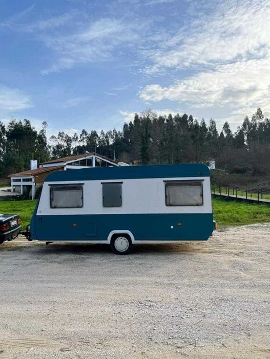 Caravana Adria – Projeto Vintage com Muito Potencial | Documentos OK