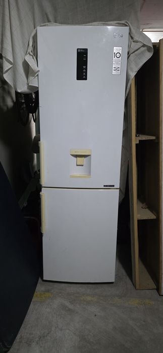 Vendo frigorífico com dispensador de água