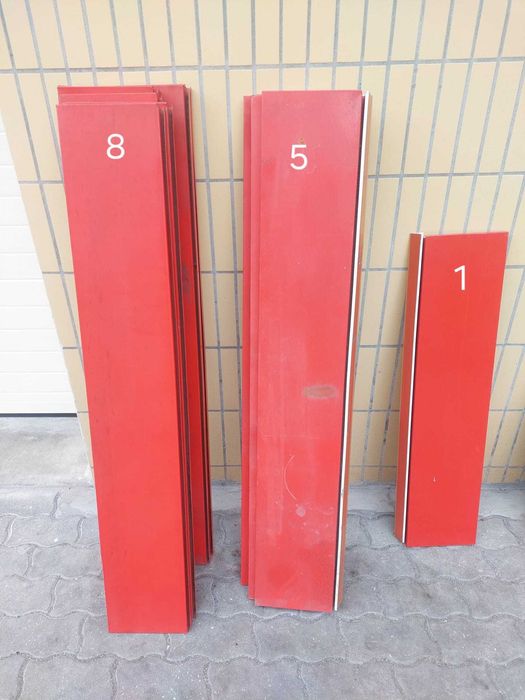 Estantes em metal modulares