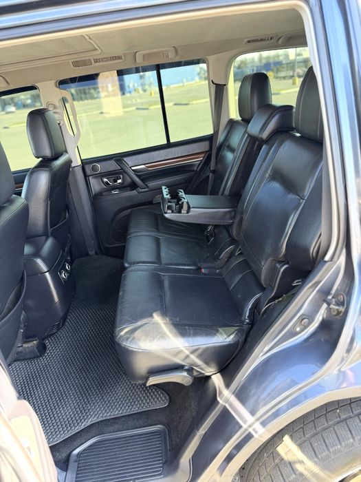 Mitsubishi Pajero Wagom 2008г, 3,2 Дизель Автомат Максимал!