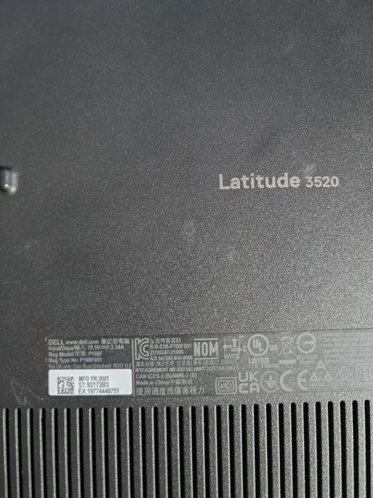 Laptop Dell Latitude 3520 *i5 11gen*