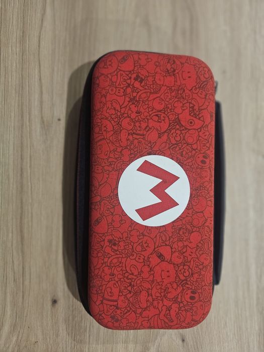 Nintendo switch série especial raichu