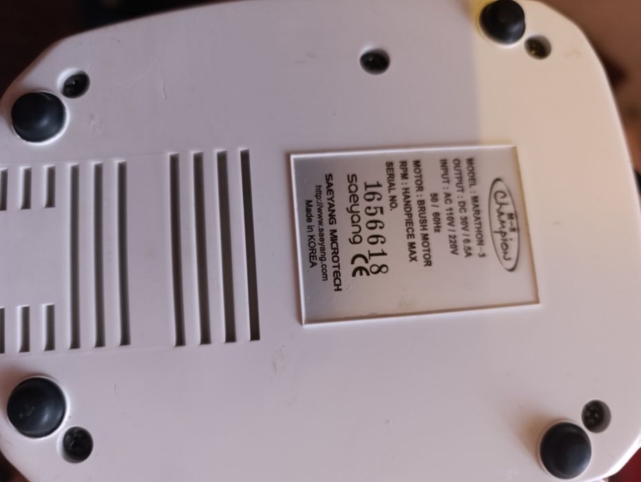 Фрезер marathon 3,стол маникюрный