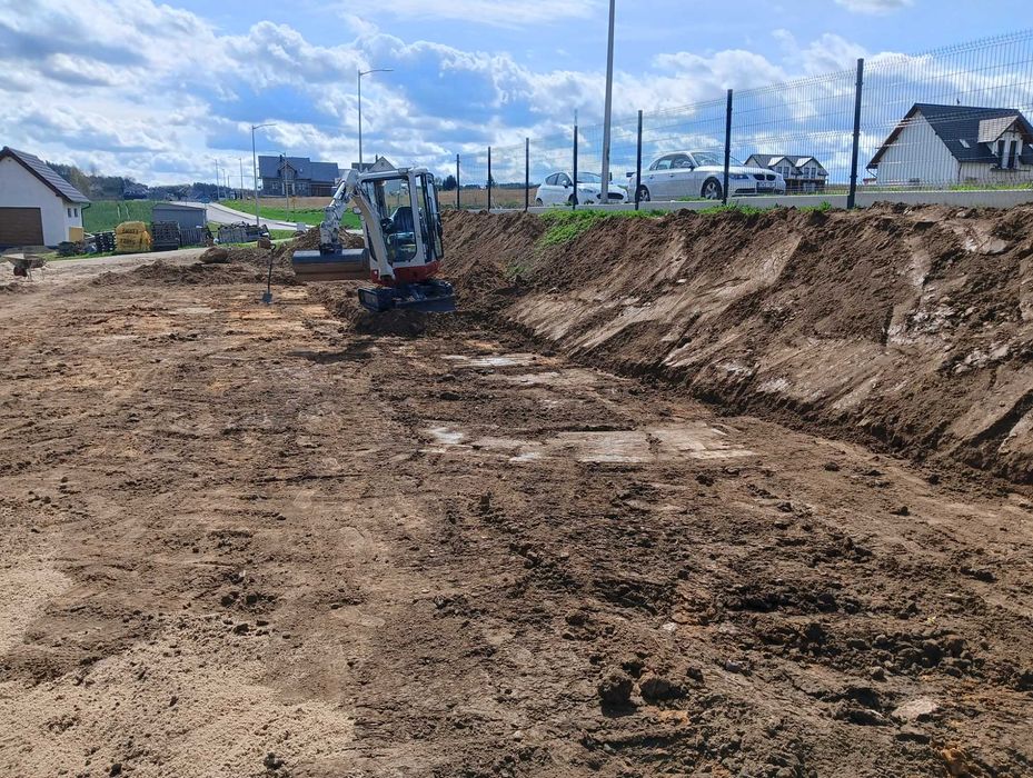 Usługi Minikoparką koparką oraz wywrotka 3,5 tony