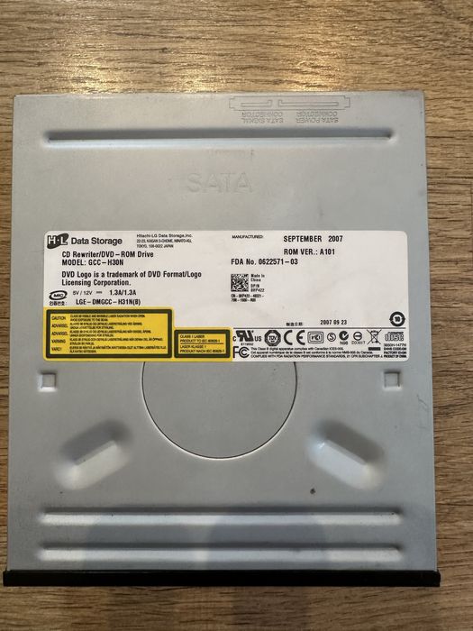 Nagrywarka DVD GCC-H30N