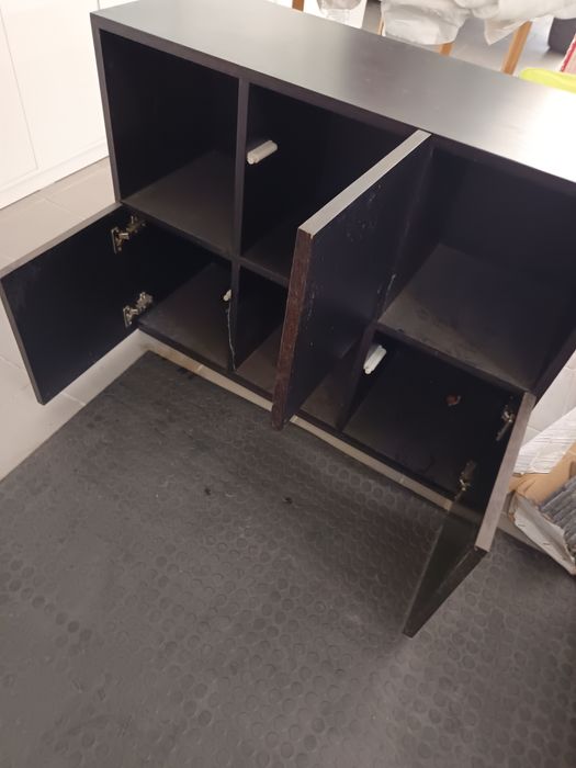 Armário em wenge. Barato para limpar garagem.