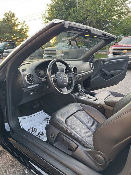 Audi A3      2015