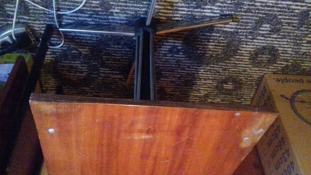 Подставка под телевизор