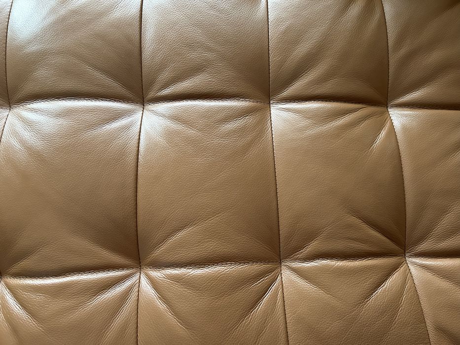 Skórzana sofa Ikea Landskrona z szezlongiem kolor camel, stan idealny