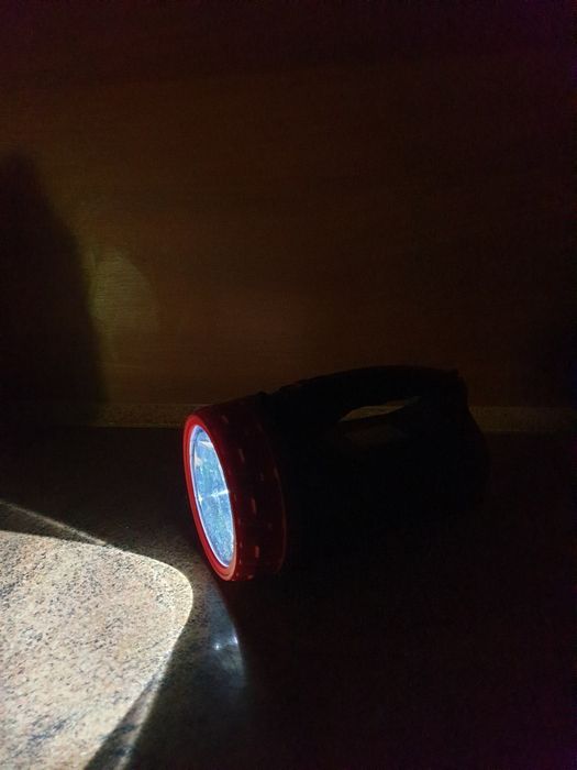 Фонарь ручной Luxury YJ-2827 3W+25LED
