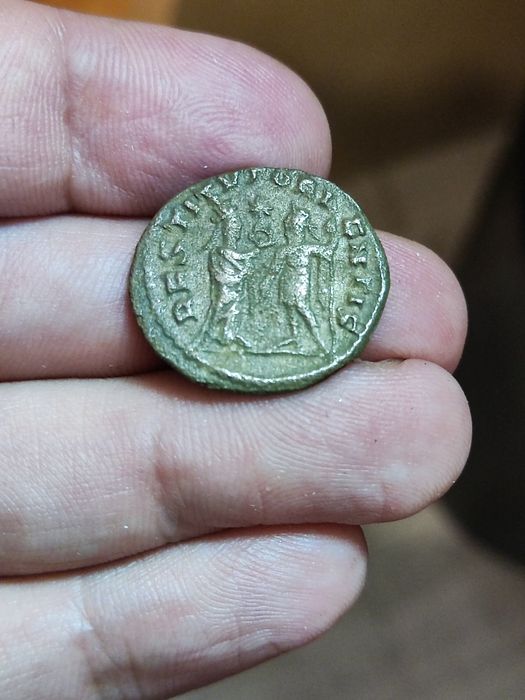 Moeda romana de Valeriano I (escassa e acima da média)