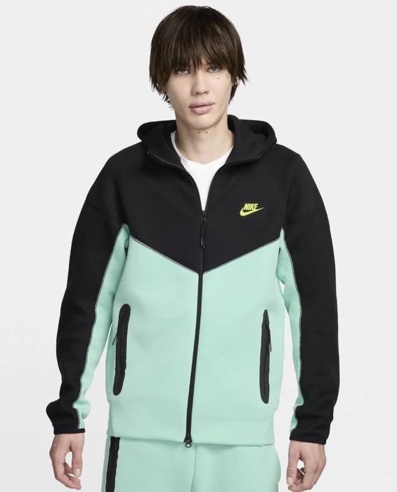 чоловіча Sportswear Tech Fleece Windrunner Black/Turquoise Nike