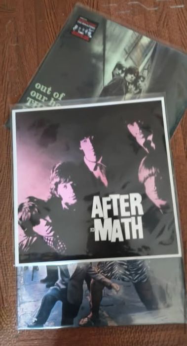 The Rolling Stones 
After Math uk

The Rolling Stones 
Out of our Head