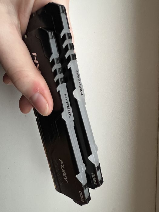 Hyperx Kingston Fury DDR4 (2х32GB) з RGB підсвіткою