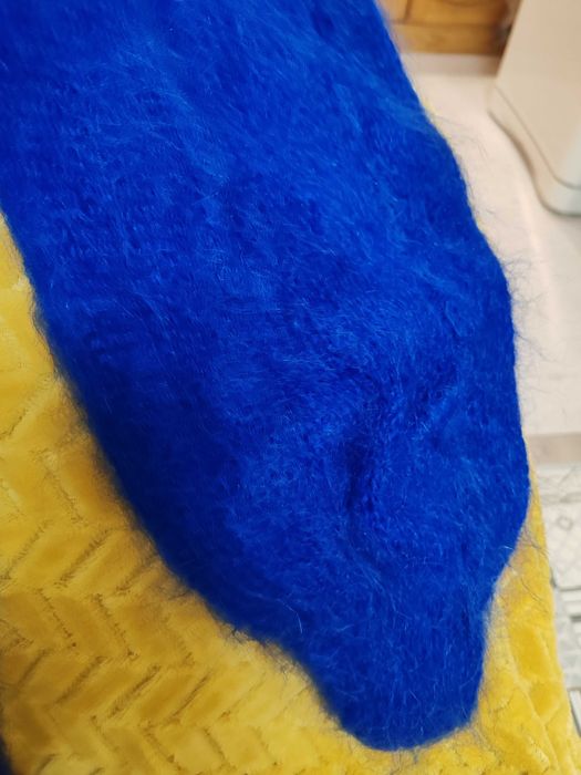 Продам мохерову кофту.