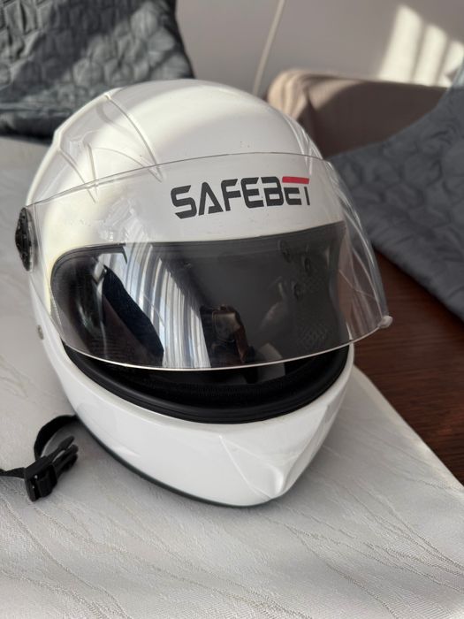 Biały kask Safebet