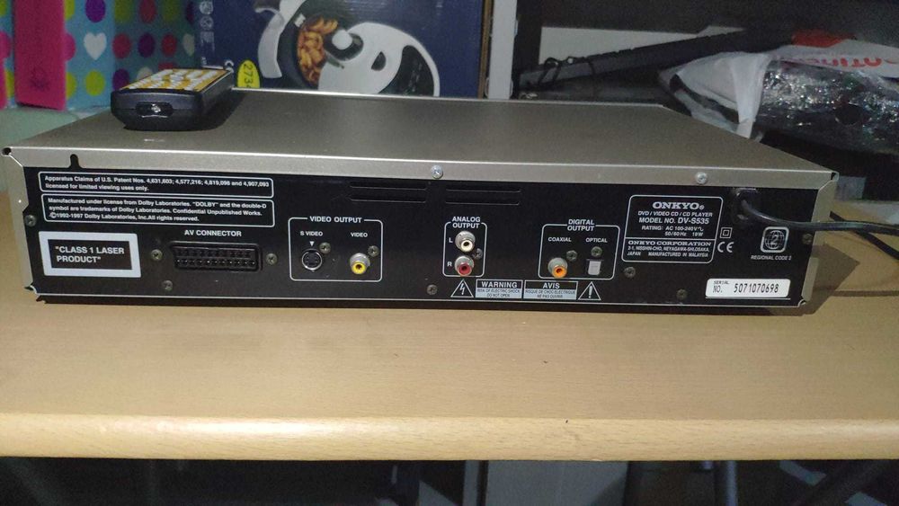 Leitor DVD Onkyo DV S535