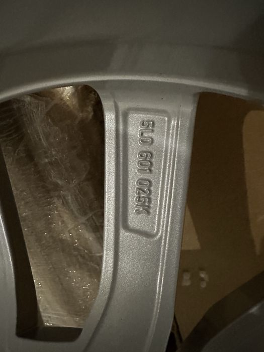 Диски Skoda 17 7j et45 5L0601025K