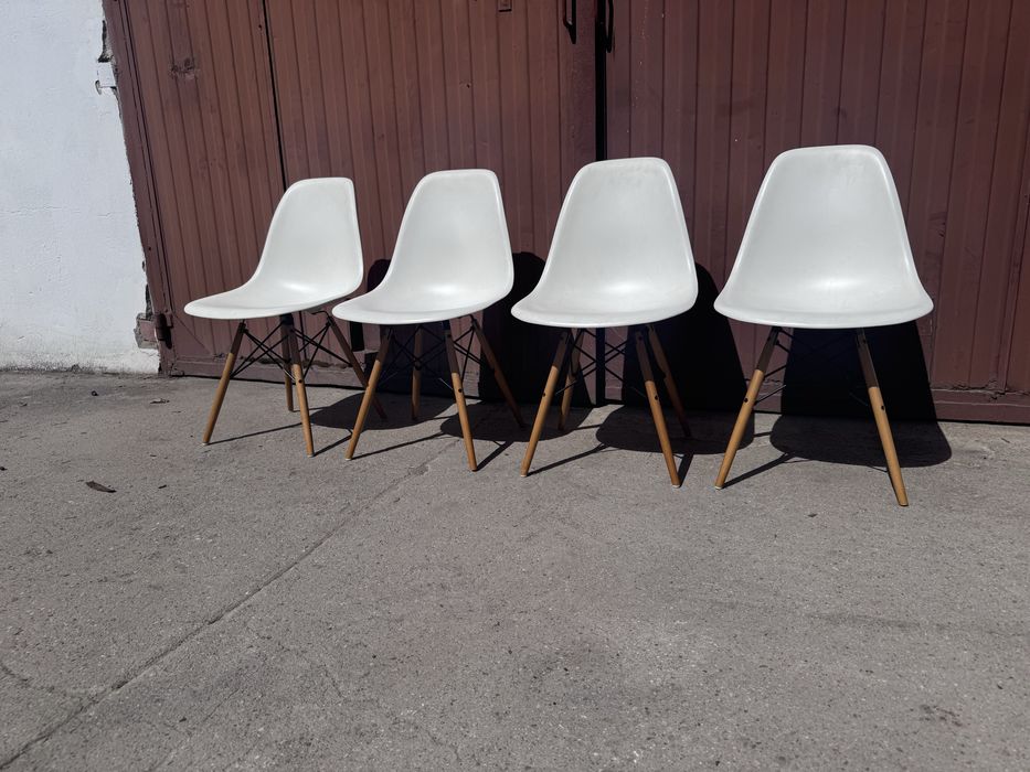 Krzesła vitra dsw - 4szt