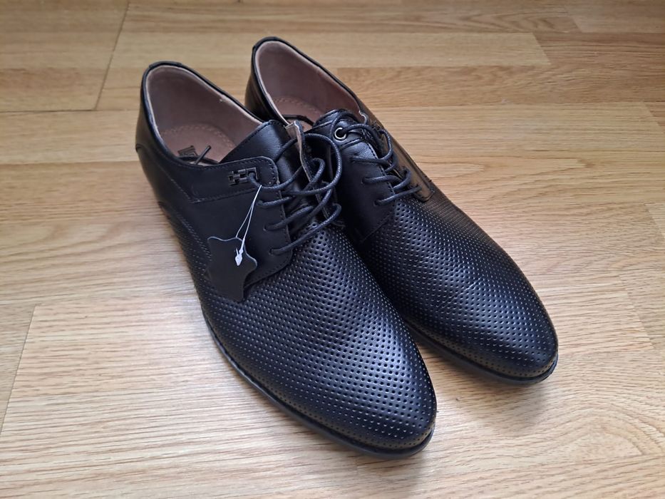 Туфлі шкіряні нові 43