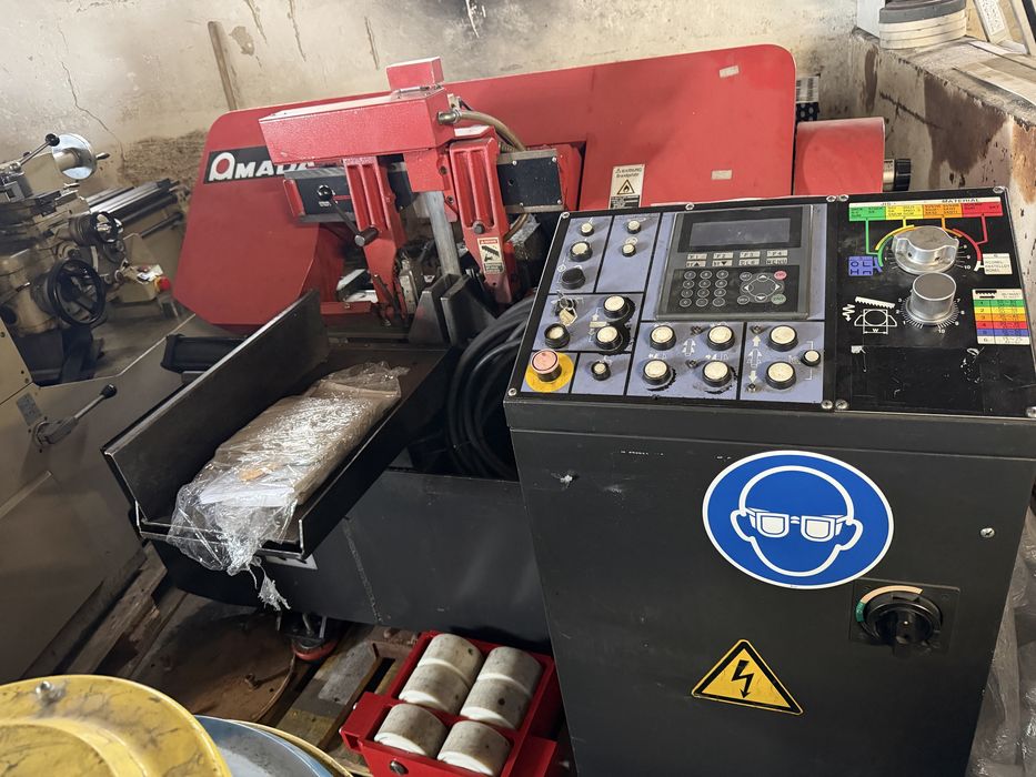 Automatyczna Pila  Taśmowa Amada HA-250W