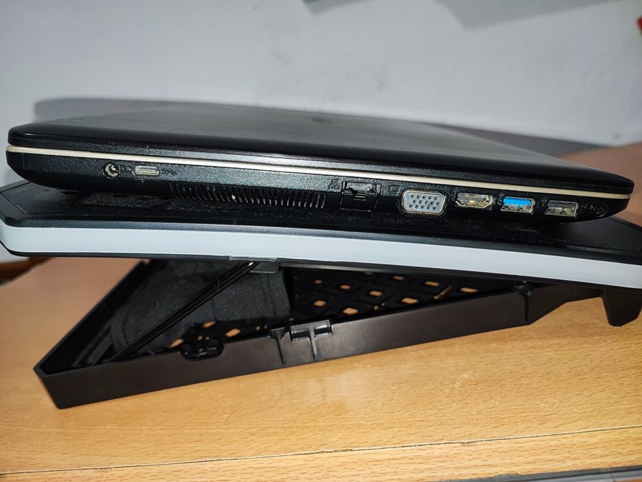 Portátil ASUS X541UJ