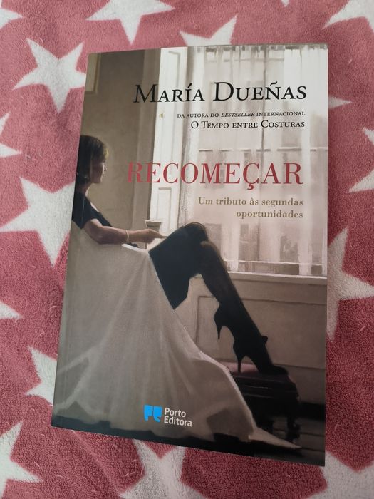 Livro "Recomeçar" de María Dueñas
