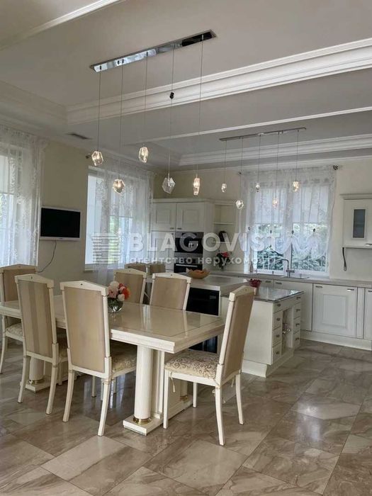 Маєток в передмісті Києва з басейном авторським дизайном 1200 метрів!