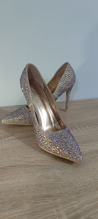 Туфлі, нові, 41 розмір