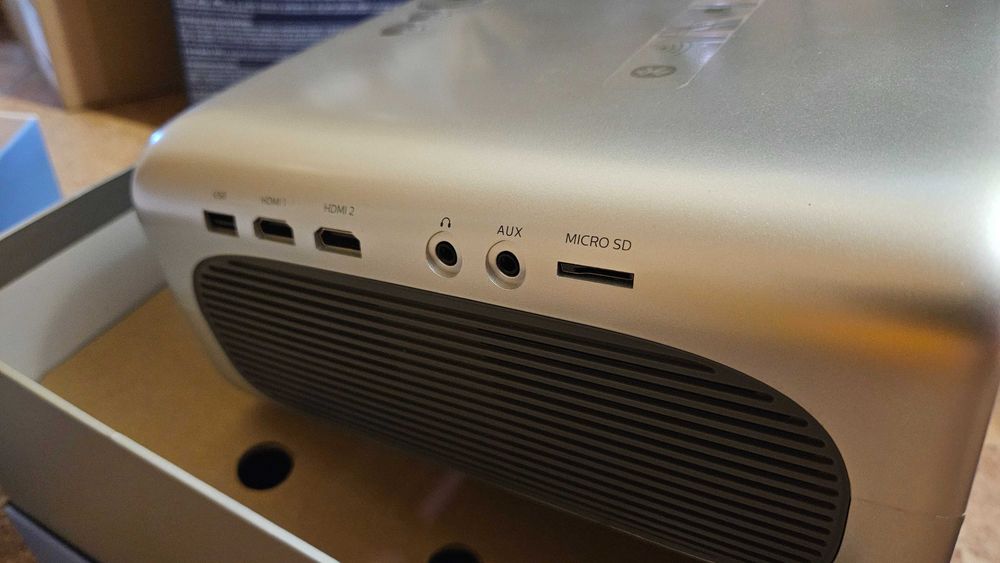 Projektor Philips NeoPix Ace 4200 lumenów FullHD HDMI, jak NOWY