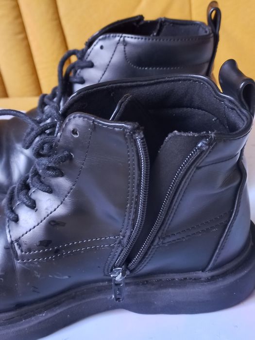 Botas de criança  Zara, n.30 Impecáveis