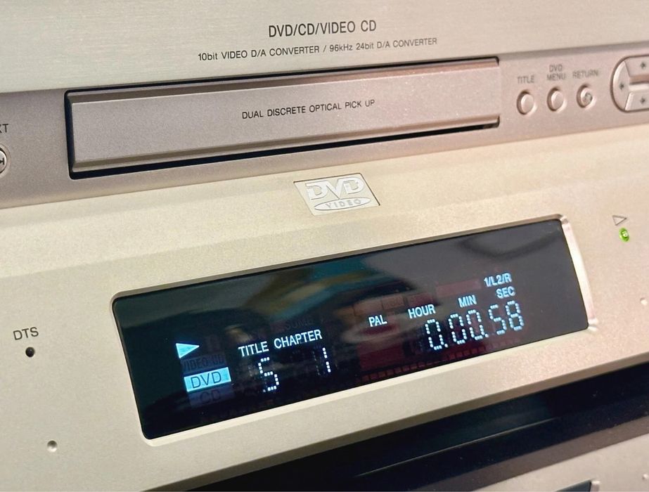 Leitor DVD CD Sony Dvp-S7700