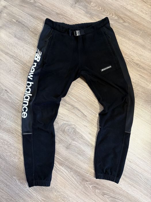Штани флісові New Balance Sport Style Micro Fleece