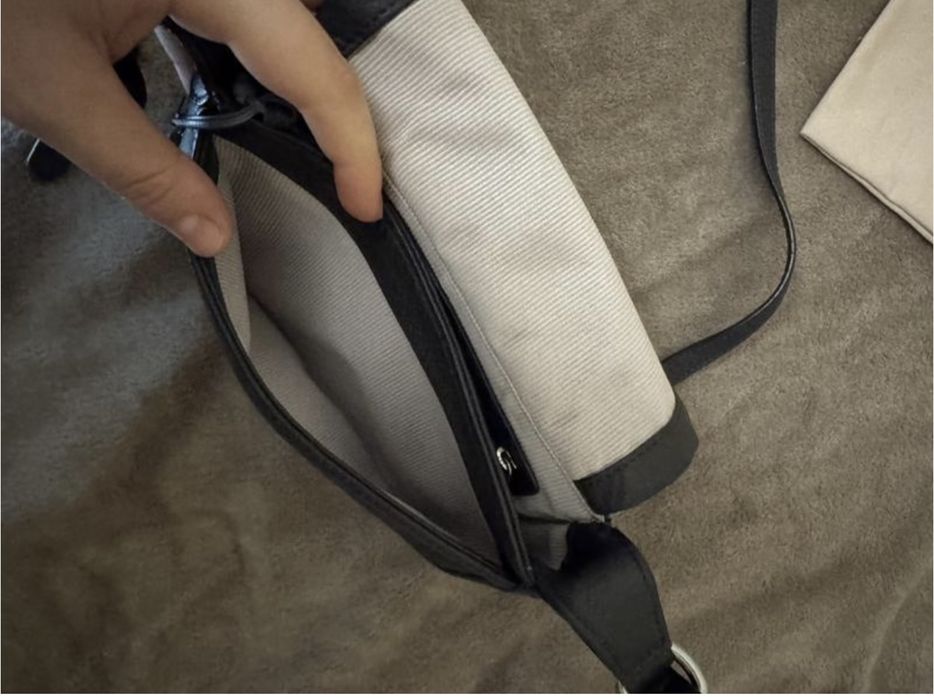 Жіноча шкіряна сумка Radley з пильником
