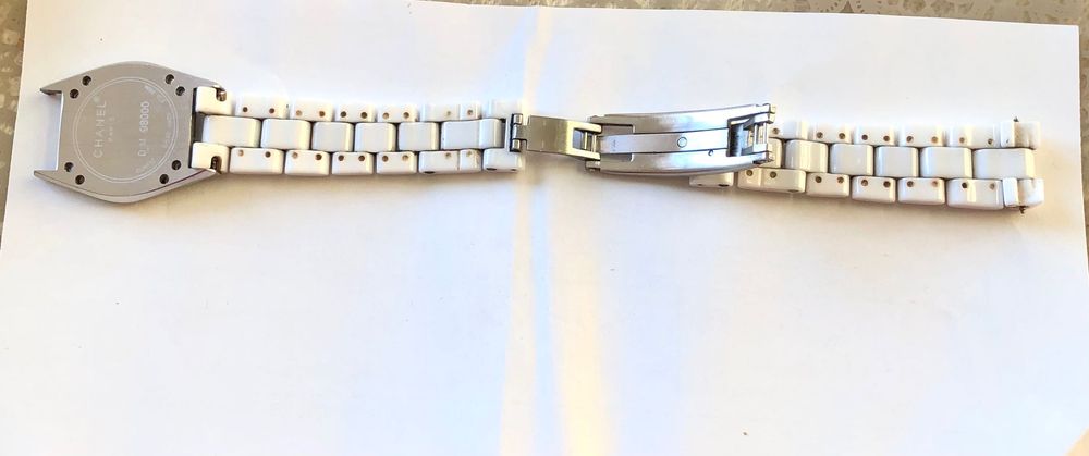 Chanel J12 на запчастини