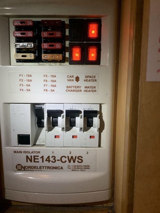 Кемпер караван причіп дача