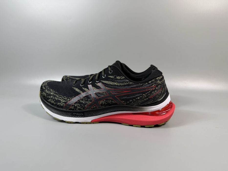 Кросівки Asics Gel-Kayano 29 розмір 44 (по устілці 28 см)