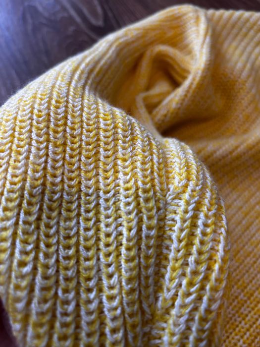 Sweter damski eleganski