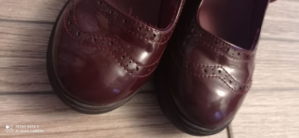 Buty dziewczece 31
