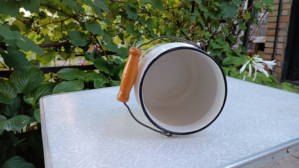 Срочно  бидон3л эмалированная СССР