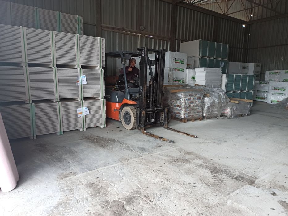 Гипсокартон Кнауф, профиля CD UD, штукатурка Knauf