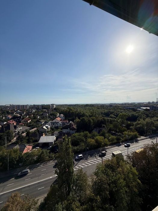 Видова 3-кімнатна в зданому будинку за 650$ за м2!