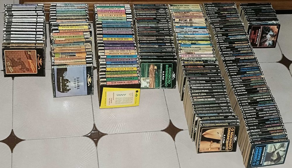 Colecção Vampiro, lote de 210 livros