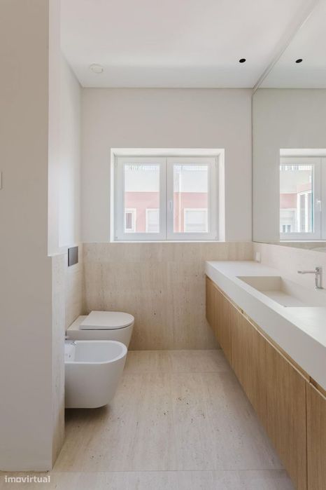 Penthouse T5 com vista, Campo Mártires da Pátria, Lisboa