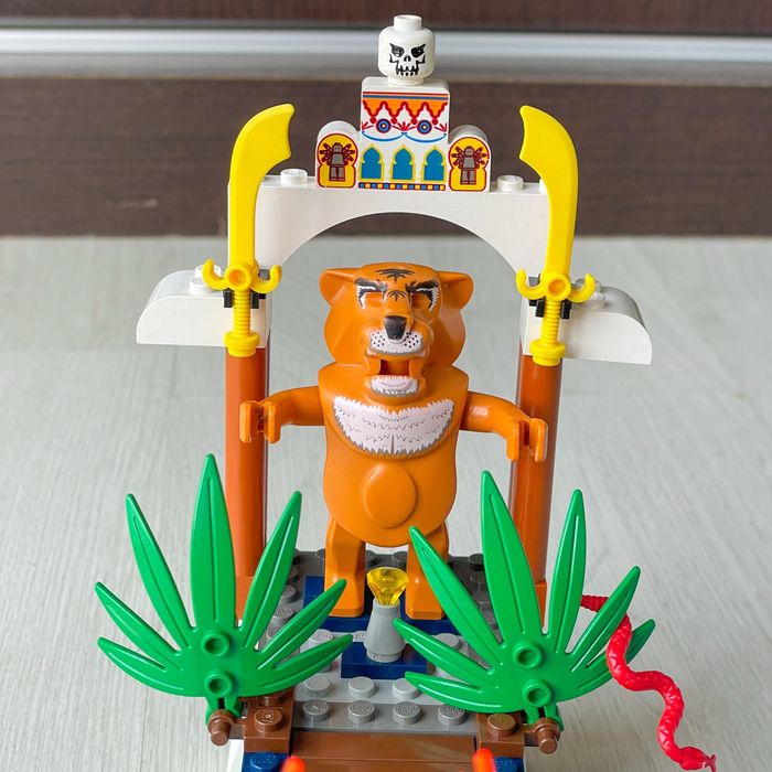 Lego 7411 Tygurah’s Roar Adventures Orient Expedition de 2003