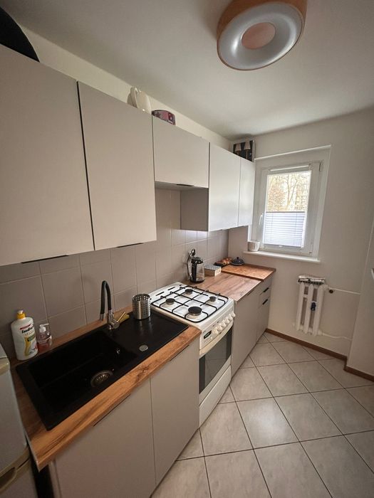 BEZPOŚREDNIOod właściciela. Sprzedam dwupokojowe mieszkanie z balkonem